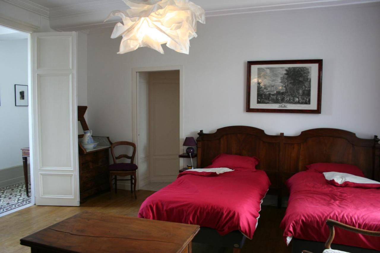 Bed and Breakfast Le Logis Du Plessis Chaniers Экстерьер фото